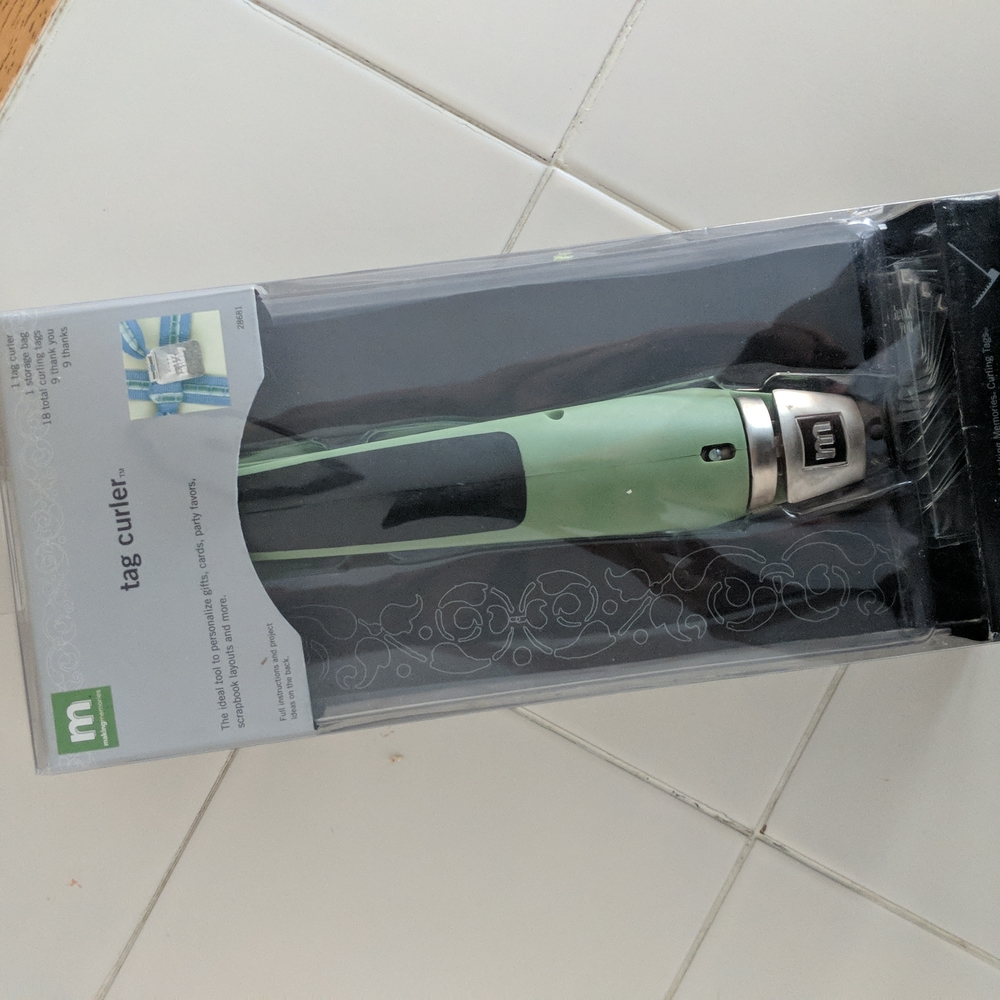 Tag Curler